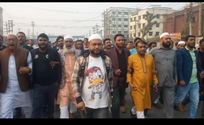 জেলা, বি এনপির নবগঠিত আহবায়ক কমিটিতে যুগ্ন আহবায়ক করাই আনন্দ মিছিল করেছে।