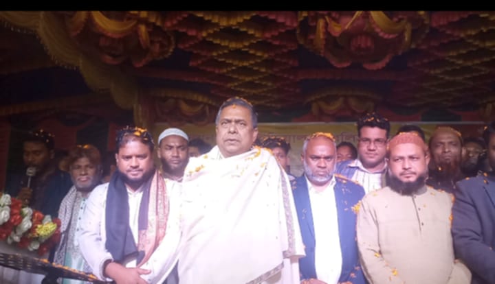 নয়নপুর আইডিয়াল পাবলিক স্কুলের বার্ষিক ক্রীড়া , পুরস্কার বিতরণী ও মনোমুগ্ধ সাংস্কৃতিক অনুষ্ঠান