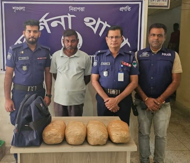 দর্শনার ‘মাদক সম্রাট’ মগরব গ্রেফতার: