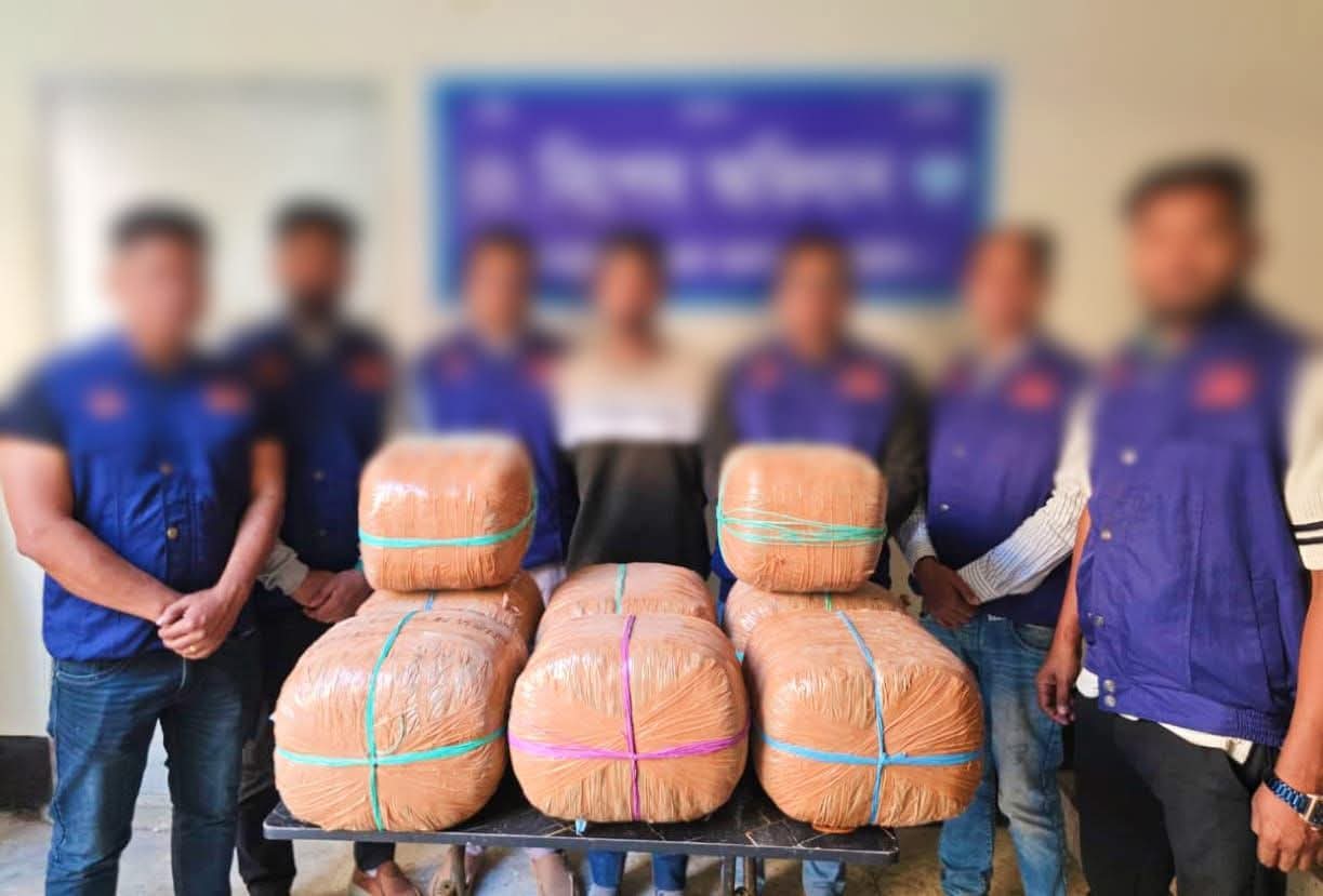 গোয়েন্দা পুলিশের অভিযানে গাঁজা উদ্ধার’ আটক ১